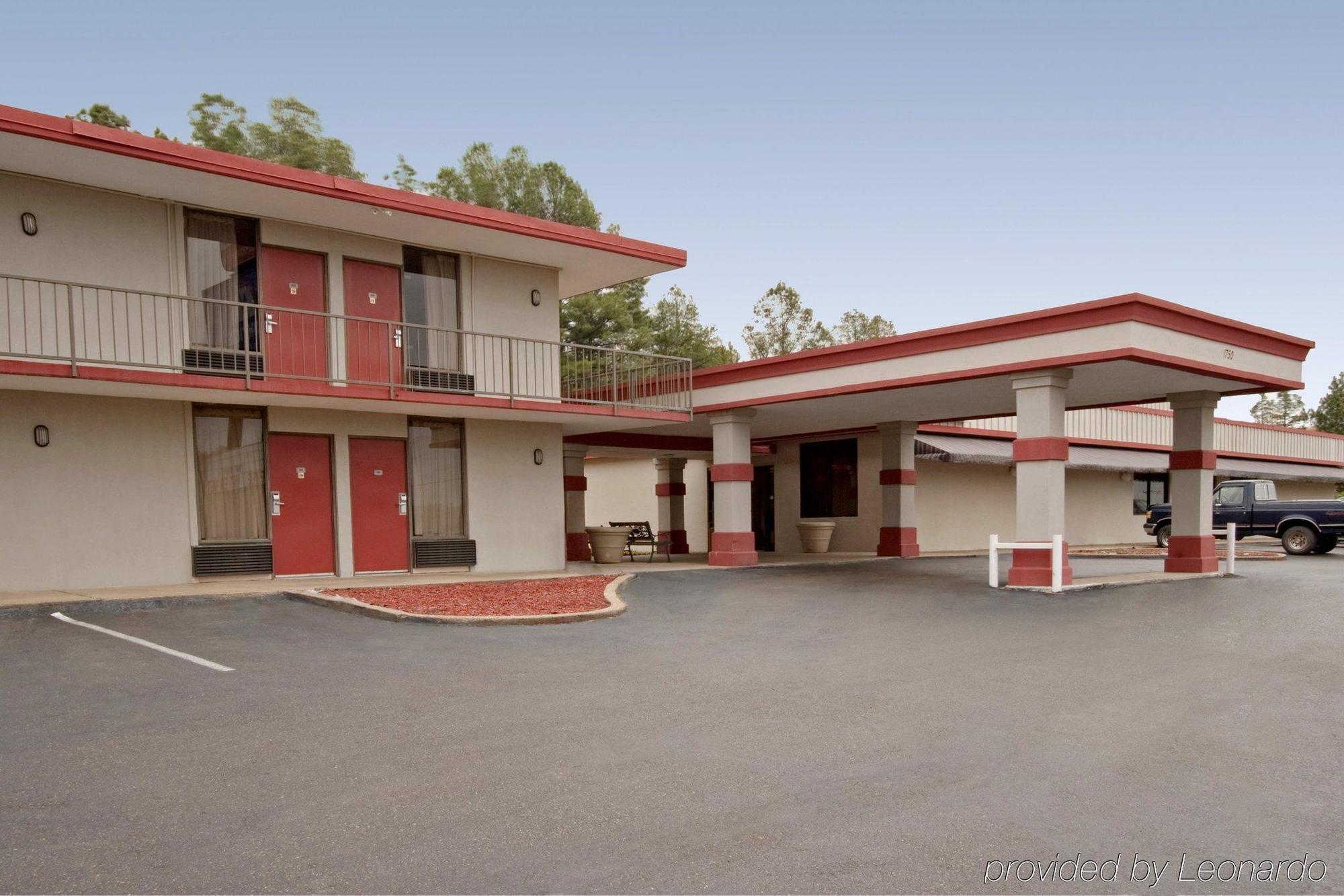 America'S Best Value Inn Гренада Екстер'єр фото